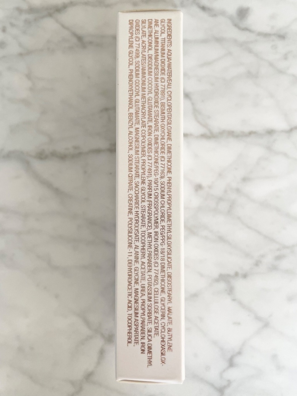 CHARLOTTE TILBURY Unisex Healthy Glow All-Year Hydrating Summer Tint Moisturiser - Picture 8 of 10
